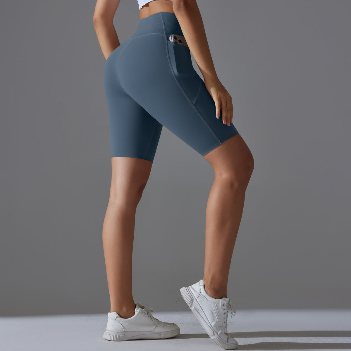 Nude Feel Yoga Pants Seamless Side Pocket Peach High Waist Hip Lift Stretch Fitness Leggings Sports Shorts for Women