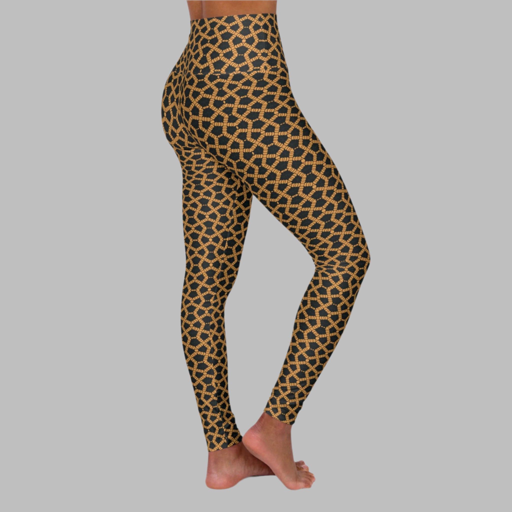Chain On You! - High Waisted Yoga Leggings