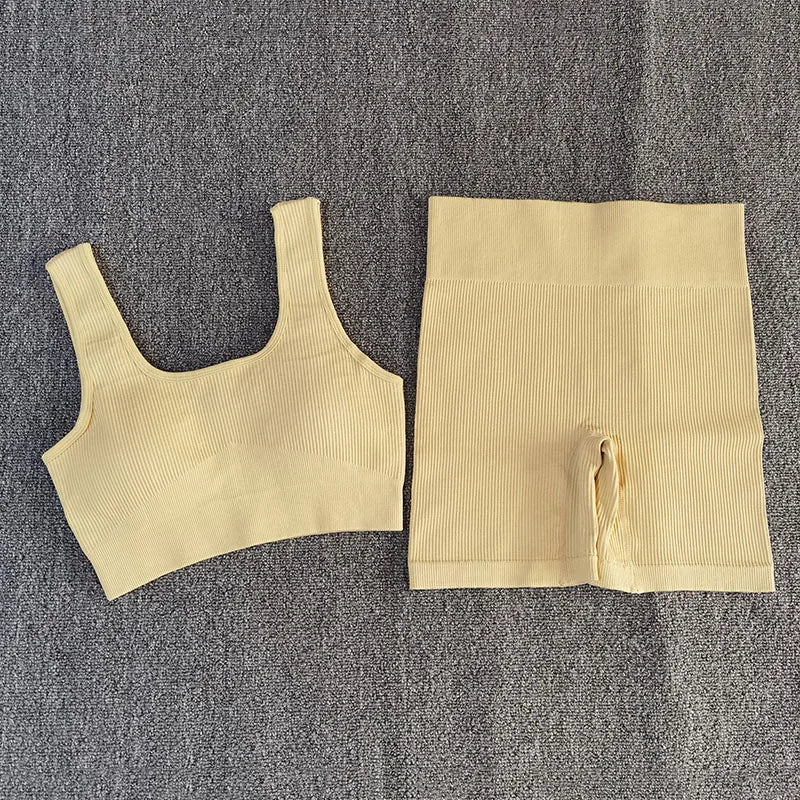 Women's 2PC  Seamless Sport Bra with High Waist Shorts