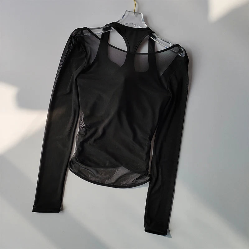 Mesh Sports Bra – 2-in-1 Quick-Dry Cover-Up