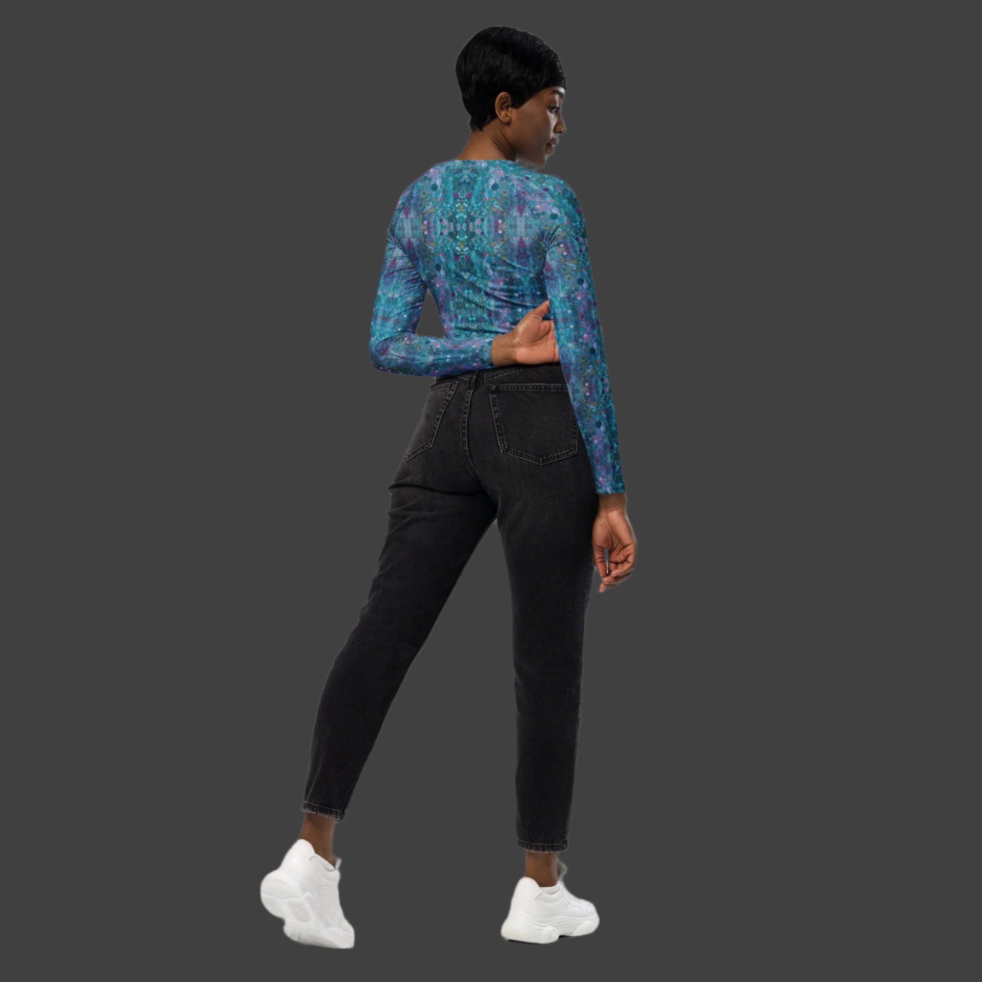 Ocean Dream - Recycled Long-Sleeve Crop Top