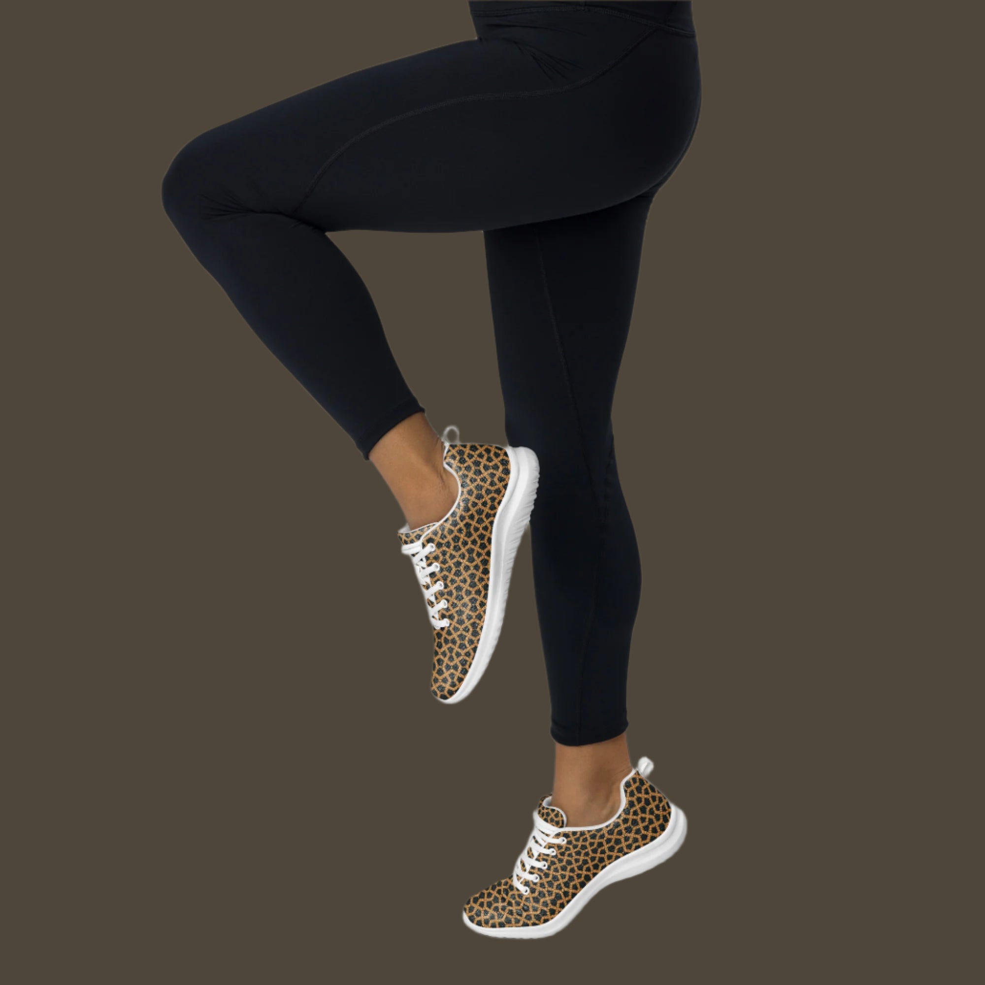 Chain On You! - Sneakers